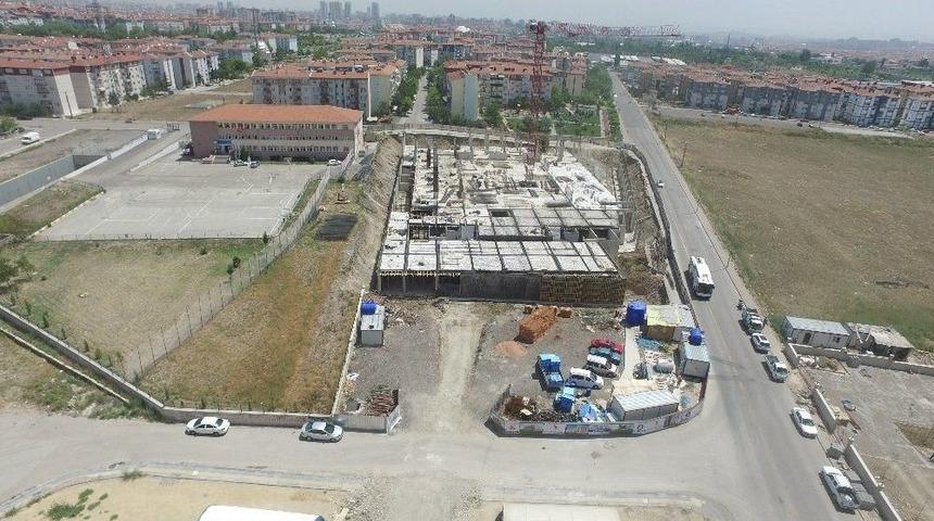 Sincan&rsquo;da Spor Kompleksinin Yapımına Devam Ediliyor