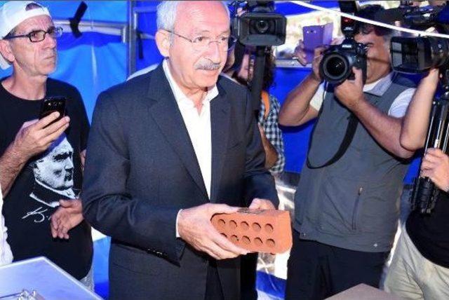 Chp Lideri Kılıçdaroğlu, Köylülerle Kahvaltı Yaptı (2)