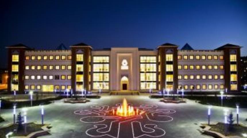 Sel&ccedil;uklu Bayrama Hazır