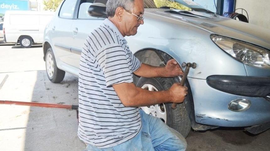 Burhaniye&rsquo;de 46 Yıllık Kaportacı