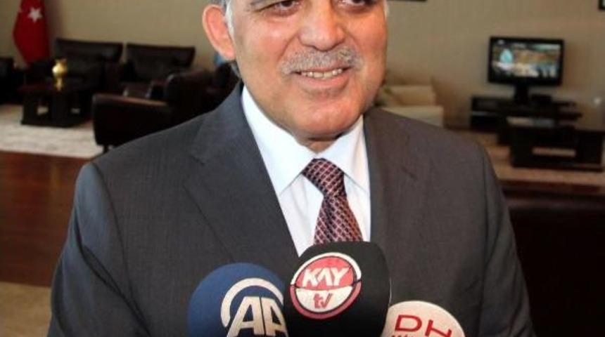 11'inci Cumhurbaşkanı G&uuml;l: Herkesin Birbirini Kucaklaması Gerekir