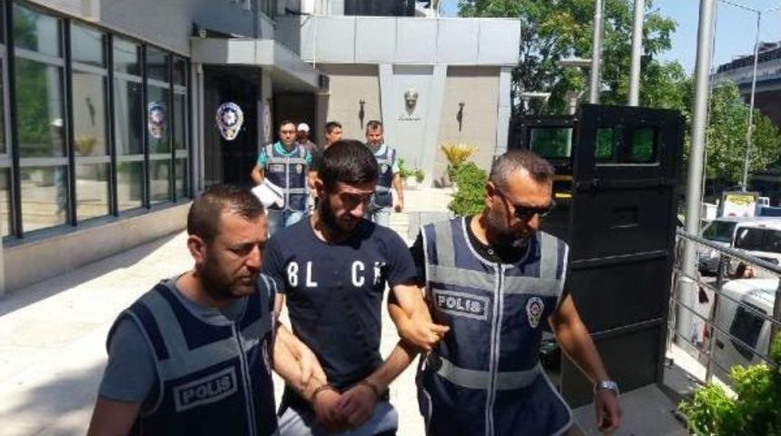 &Ccedil;aldığı Telefona Karşılık Uyuşturucu Hap Almış