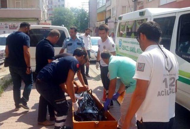 Apartman Boşluğunda &Ouml;l&uuml; Bulundu 2