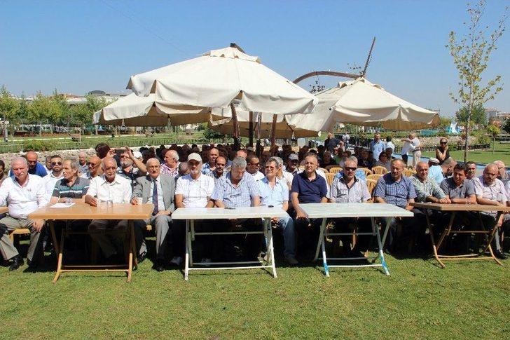 Mhp Manisa Teşkilatında Toplu İstifa G1