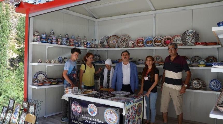 Darende Belediyesinden &Ccedil;ini Seramik Sergisi