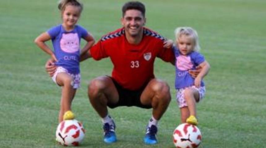 Manisaspor'da Yüzler Gülüyor