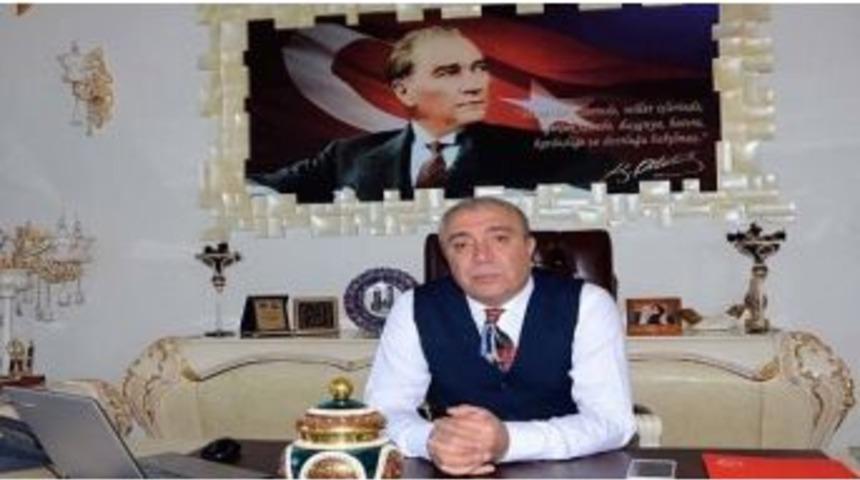 &Ccedil;at Belediye Başkanı Kılı&ccedil;&rsquo;tan 30 Ağustos Mesajı