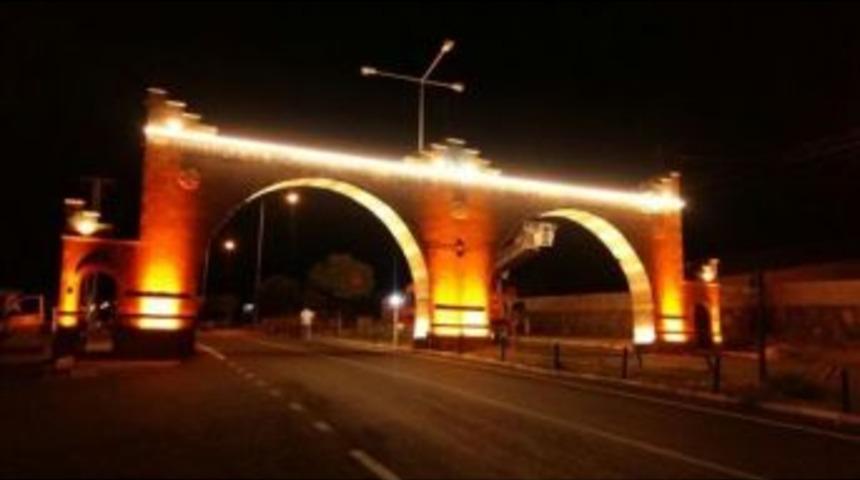 Tuzluca Işıklandırılıyor