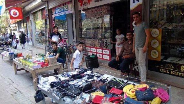 Nusaybin'de Esnaftan Elektrik Kesintisi Tepkisi