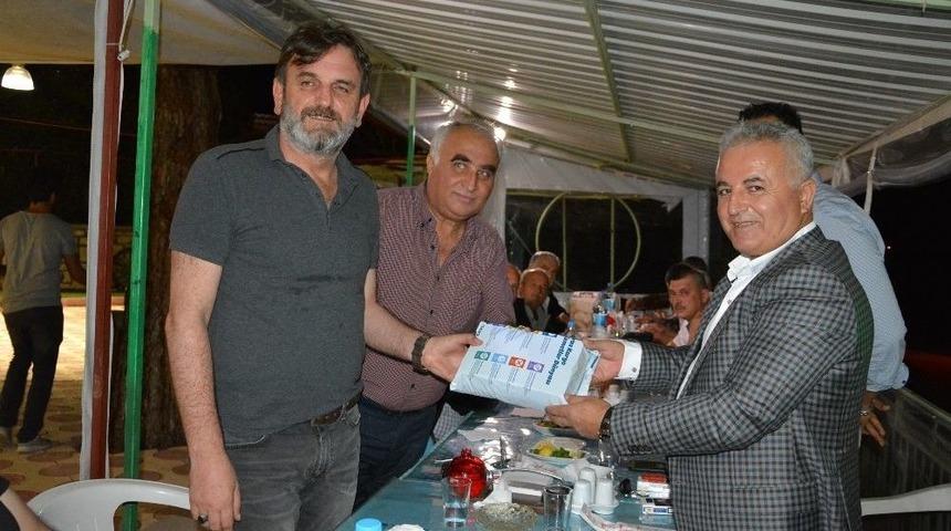 G&uuml;reş Ağası, Ağalık Bedeli Olan 200 Bin Tl&rsquo;yi Teslim Etti