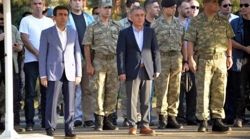 Diyarbakır'da Pkk'dan Bombalı Tuzak: 2 Sivil Şehit (3)