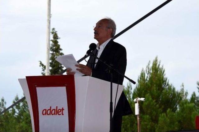 Chp Lideri Kılıçdaroğlu, Köylülerle Kahvaltı Yaptı (3)