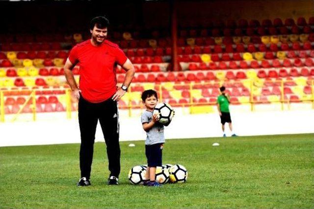 Evkur Yeni Malatyaspor, Çalışmalarını Sürdürdü