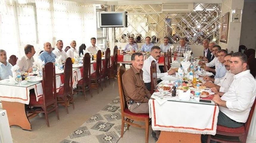 Başkan Epcim Muhtarların Yemek Davetine Katıldı