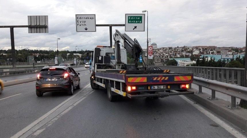 İstanbul&rsquo;da Bazı Yollar Trafiğe Kapatıldı