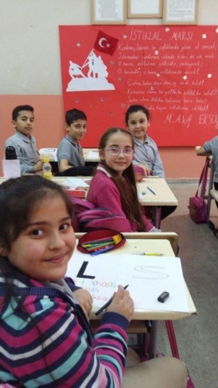 Türkiye’nin Dört Bir Tarafından Bin 463 Çocuk İstiklal Marşı’nı Oluşturdu G2