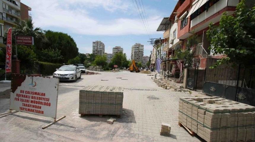 Bayraklı&rsquo;da Kilit Parke Seferberliği