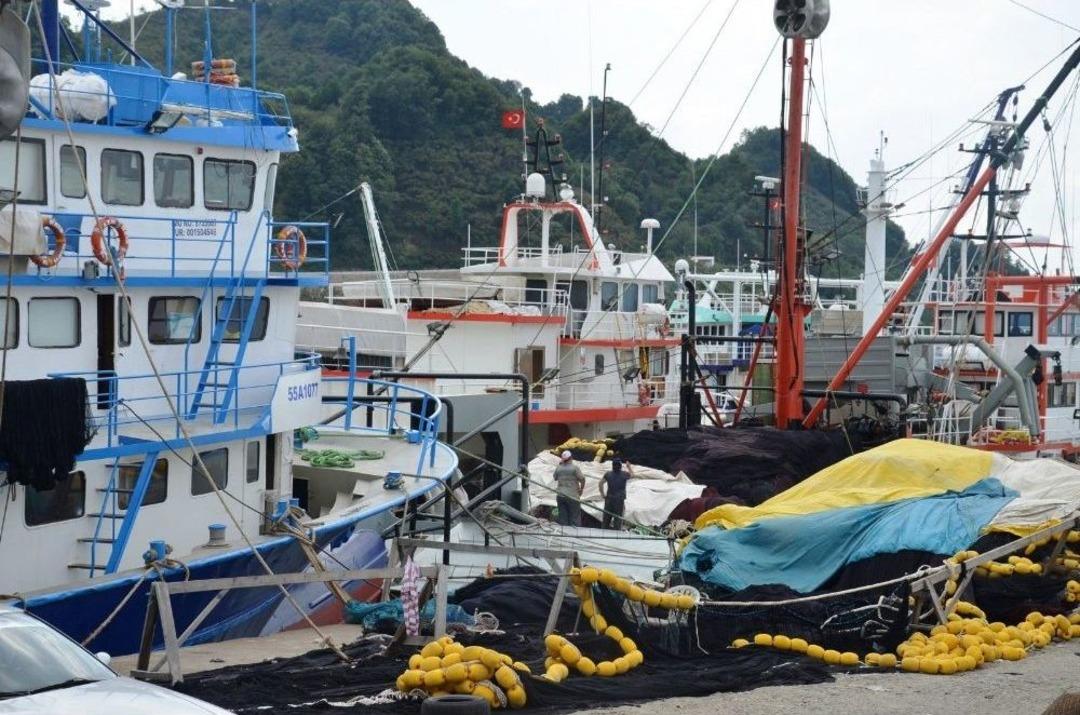 Balık&ccedil;ılar &ldquo;vira Bismillah&rdquo; Demek İ&ccedil;in G&uuml;n Sayıyor