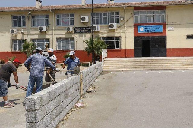 Akdeniz Belediyesi’nden Okullara Destek