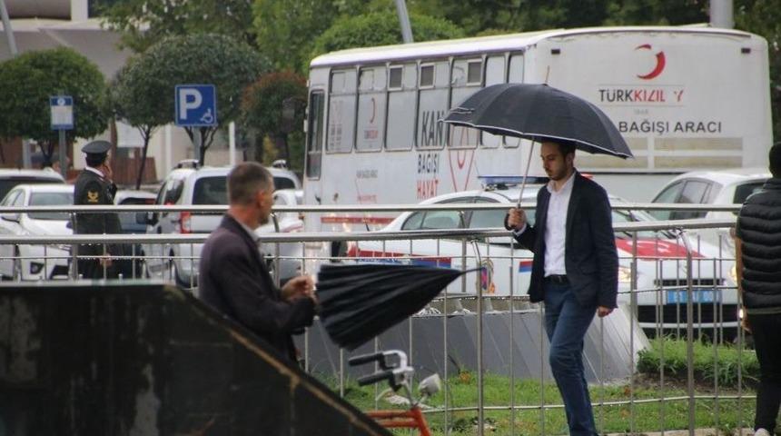 Düzce’de Günler Sonra Yağan Yağmur Serinletti