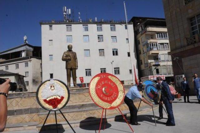 30 Ağustos Zafer Bayramı, Hakkari'de  Kutlandı