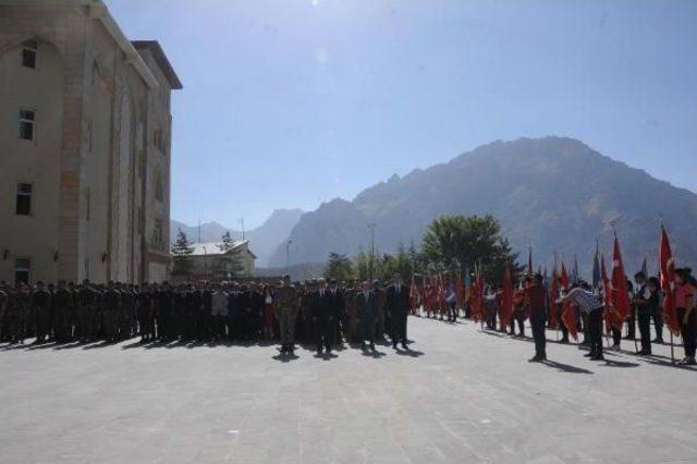 30 Ağustos Zafer Bayramı, Hakkari'de  Kutlandı