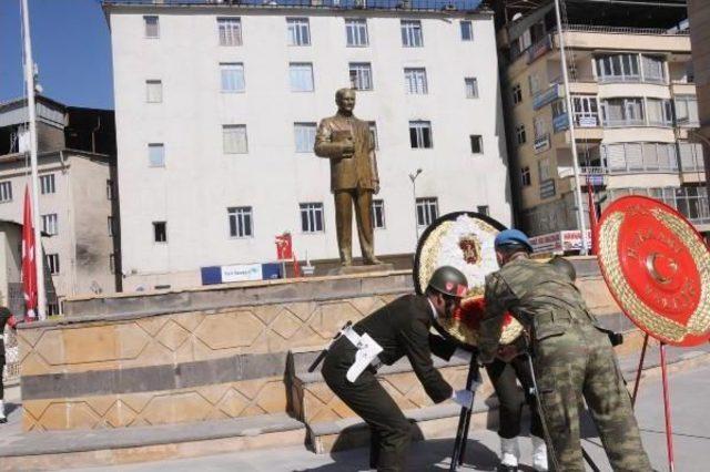 30 Ağustos Zafer Bayramı, Hakkari'de  Kutlandı