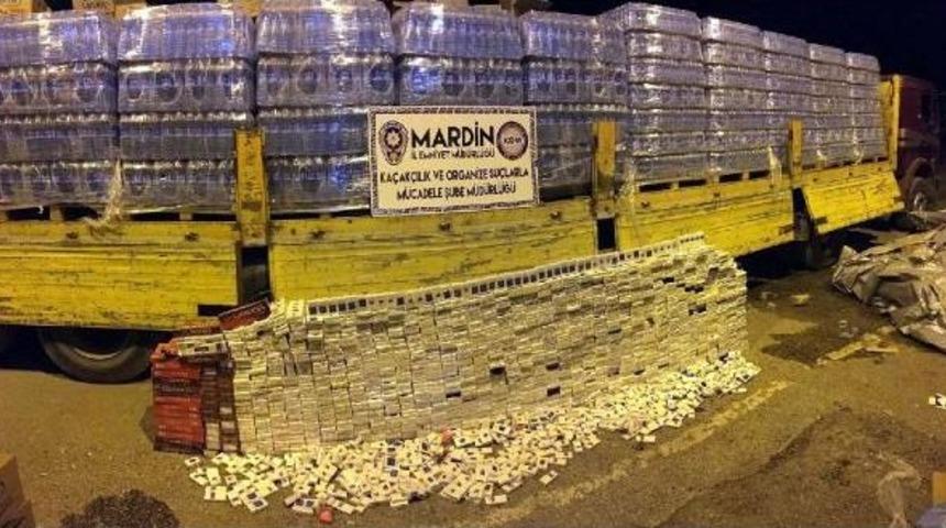 Mardin'de Tır'da 10 Bin Paket Ka&ccedil;ak Sigara