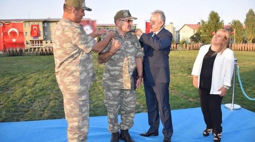 Vali Toprak R&uuml;tbe Terfi T&ouml;renine Katıldı