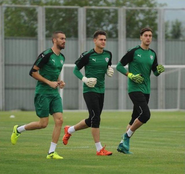 Bursaspor, Akhisar Belediyespor Ile Oynayacağı Maçın Hazırlıklarına Başladı