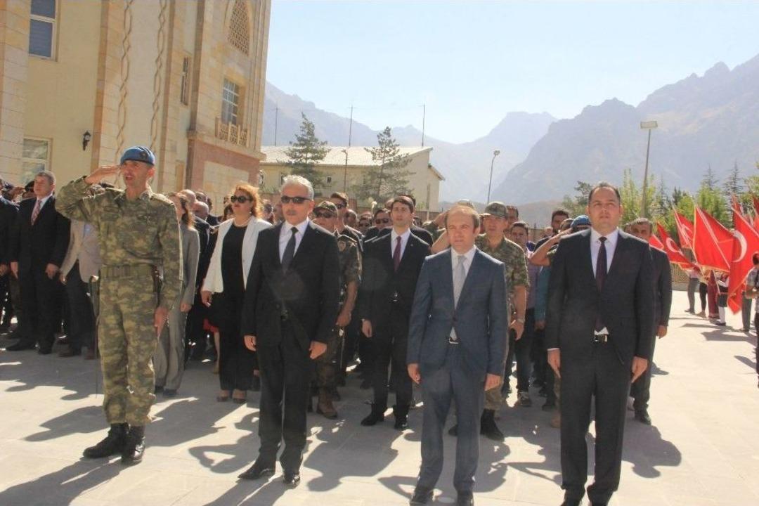 Hakkari Ve İl&ccedil;elerinde 30 Ağustos Zafer Bayramı Kutlamaları