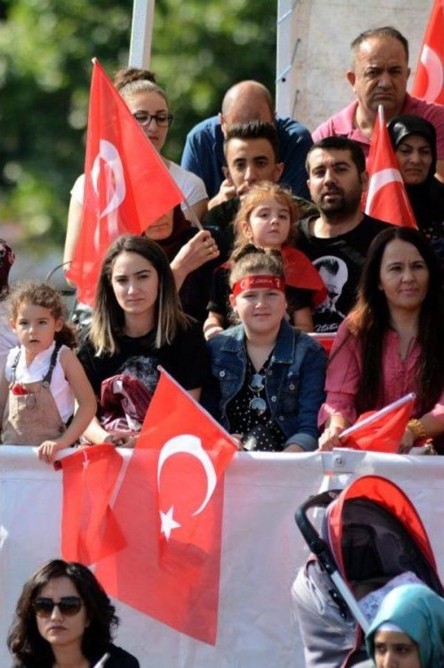 Arama- Kurtarma Köpeği 'leon' Bandodan Ürküp Kaçtı