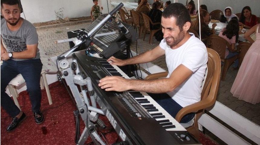 (&ouml;zel Haber) M&uuml;zik, G&ouml;rme Engelli Musa&rsquo;yı Hayata Bağladı