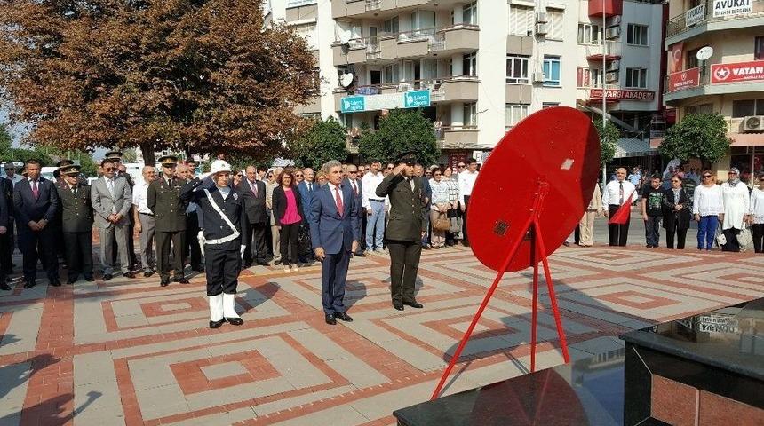 Nazilli&rsquo;de Zafer Bayramı Coşkusu