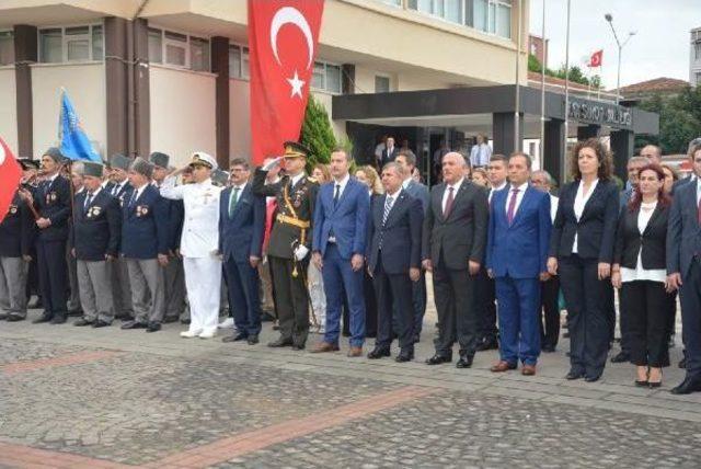 Sinop'ta 30 Ağustos Coşkuyla Kutlandı