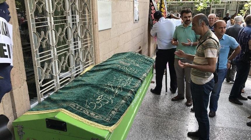 Havuzda Boğulan Atakan Son Yolculuğuna Uğurlandı