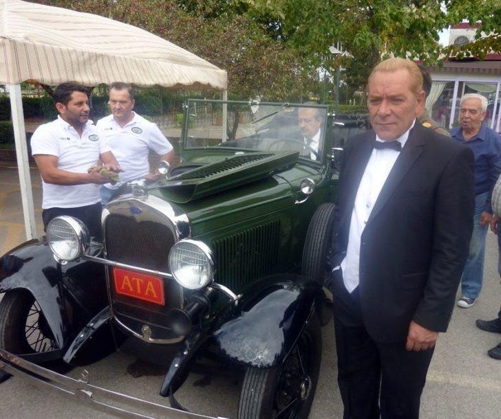 Klasik Otomobiller Zafer Bayramı İçin Yola Çıktı G5