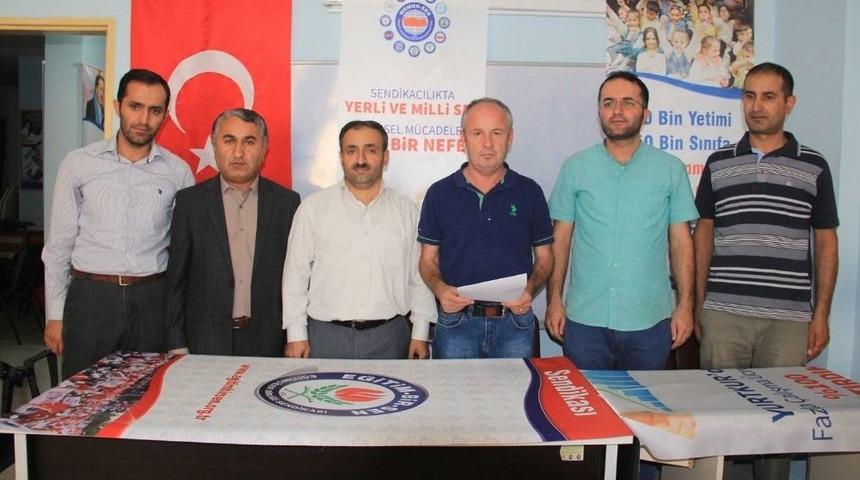 Memur-sen Hakkari Şubesi İslam D&uuml;nyasına Seslendi