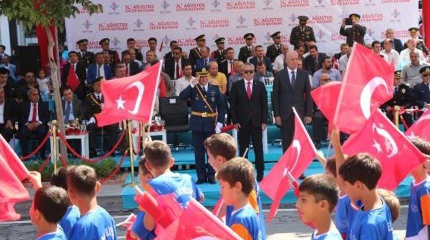 Doğu Ve G&uuml;neydoğu'da B&uuml;y&uuml;k Zaferin 95'inci Yıl D&ouml;n&uuml;m&uuml; Coşkusu