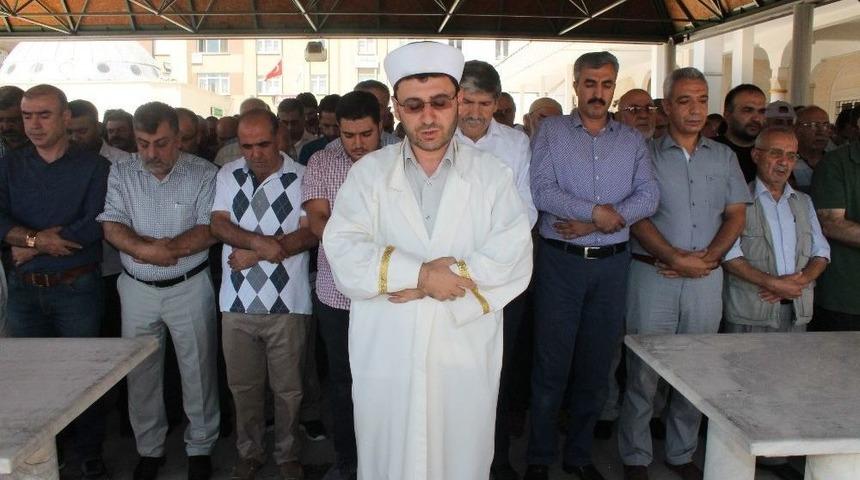 Elazığ&rsquo;da, Arakan&rsquo;da &Ouml;lenler İ&ccedil;in Gıyabi Cenaze Namazı