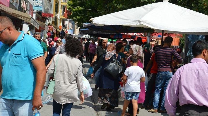 Kırıkkale&rsquo;de Bayram Alışverişi Telaşı