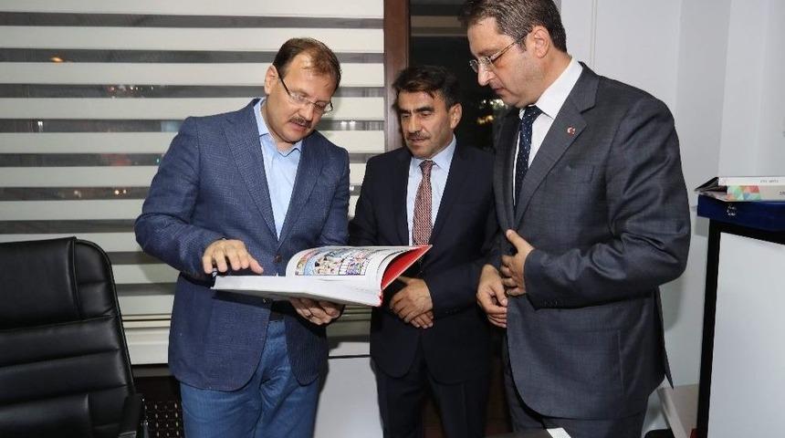 Başbakan Yardımcısı &Ccedil;avuşoğlu&rsquo;ndan Medyanın Sorunlarına &Ccedil;&ouml;z&uuml;m Arayışı