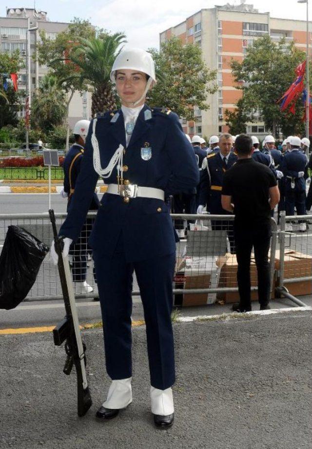 Vatan Caddesi'nde Buruk Yürüyüş