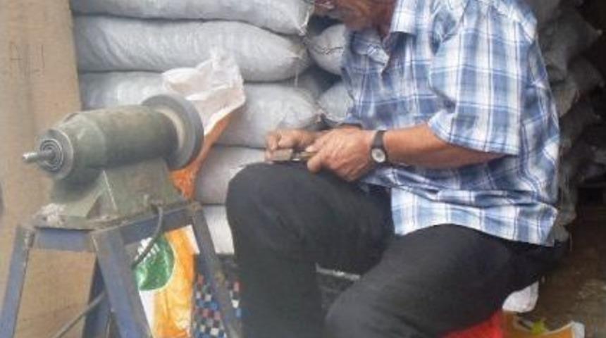 Bilecik&rsquo;te Bı&ccedil;aklar Bilenmeye Başladı