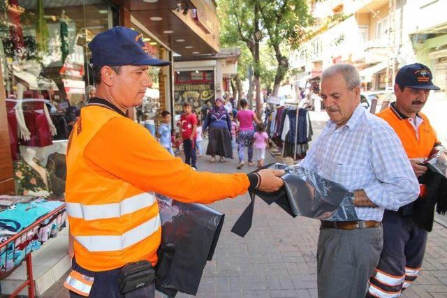 Şehitkamil’den Vatandaşlara Kurban Poşeti