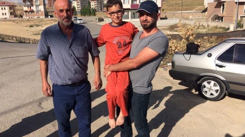 Boğulmak Üzere Olan Çocuğu Kurtaran İha Muhabiri Kelleci: "hiç Düşünmeden Suya Atladım"