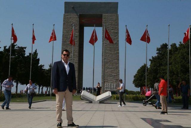 Başkan Kocadon, Çanakkale’de Şehitlere Dua Etti