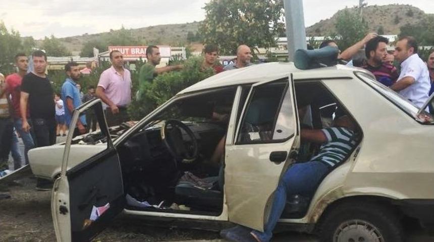 Sungurlu&rsquo;da Trafik Kazası: 5 Yaralı