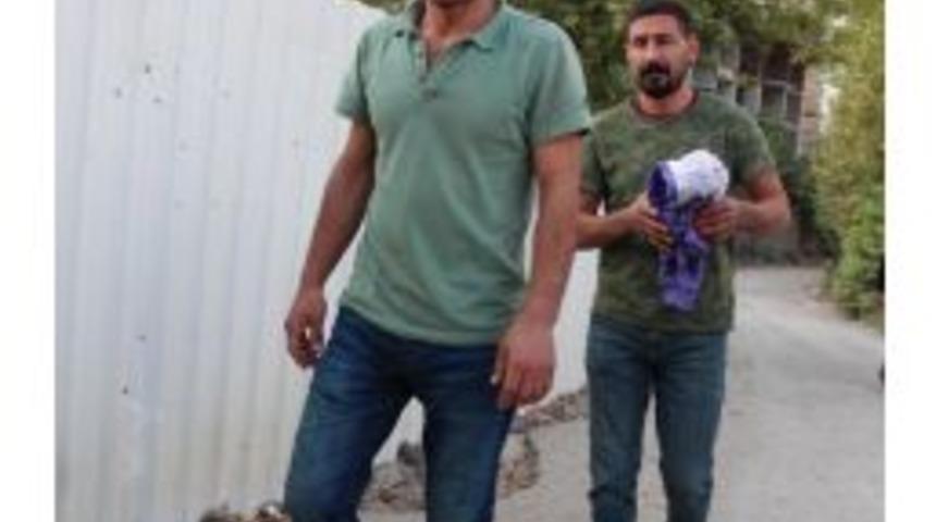 Toki Inşaatında &Uuml;cret Alamayan 8 I&ccedil;&ccedil;i Kule Vincine &Ccedil;ıktı (2)