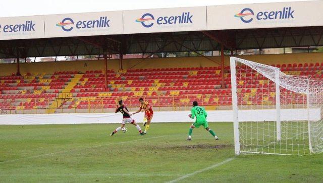 Evkur Yeni Malatyaspor, U21 Takımıyla İle Hazırlık Maçı Oynadı